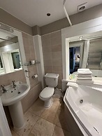Langtry Manor Hotel