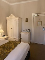 Langtry Manor Hotel