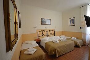 Hotel Alexis