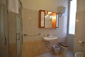 Hotel Alexis