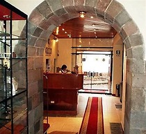 Del Prado Inn