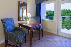 Music Road Resort Hotel and Inn