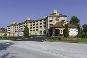 Music Road Resort Hotel and Inn