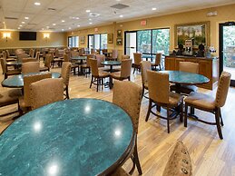 Music Road Resort Hotel and Inn