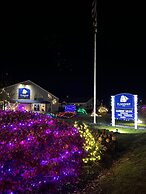 Flagship Inn and Suites