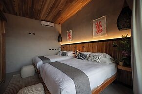 Surf Synergy All-Inclusive Surf Retreat