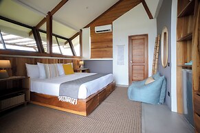 Surf Synergy All-Inclusive Surf Retreat