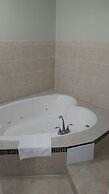 Super 8 by Wyndham Cambridge/Kitchener/Waterloo Area
