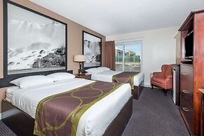 Super 8 by Wyndham Cambridge/Kitchener/Waterloo Area