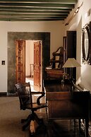 Hotel PAX Casona del Busto