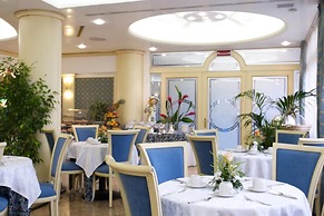 Hotel Bristol