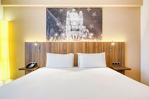 Holiday Inn Brussels Schuman by IHG