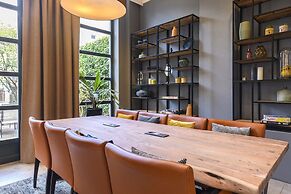 Holiday Inn Brussels Schuman by IHG