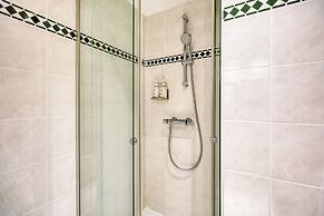 Holiday Inn Brussels Schuman by IHG