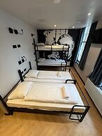 Heart Of Amsterdam - Hostel