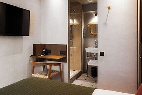 Hotel Suzie Blue