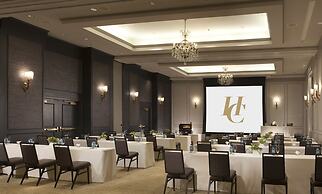 Hotel Commonwealth
