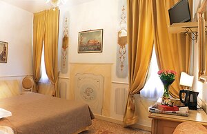 Apostoli Palace