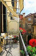 Apostoli Palace