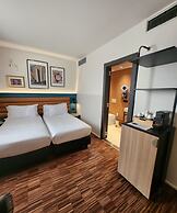 Bleis Hotel