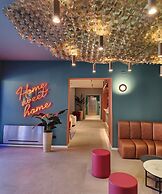 Bleis Hotel