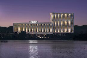 The Westin Mumbai Powai Lake
