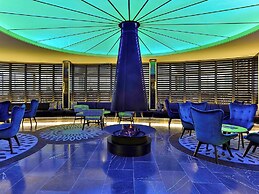 Novotel Sydney West HQ Hotel