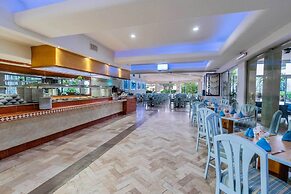 Aquamarina Beach Hotel