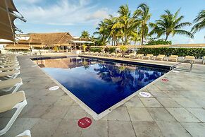 Aquamarina Beach Hotel