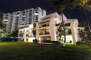 Beachscape Kin ha Villas & Suites