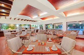 Beachscape Kin ha Villas & Suites