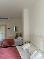 Hotel America