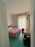 Hotel America
