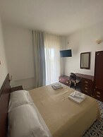 Hotel America