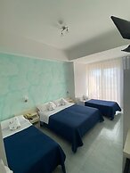 Hotel America
