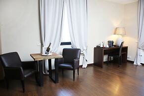 TH Roma - Carpegna Palace