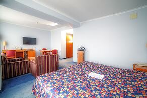 Rushotel