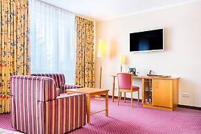 Rushotel