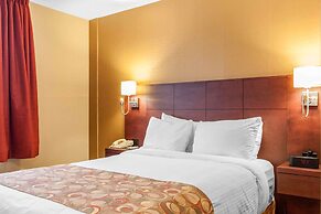 Quality Hotel & Suites