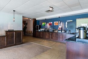 Quality Hotel & Suites