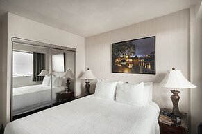The Business Inn