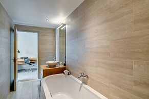 Apex City Quay Hotel & Spa
