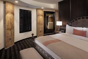 Hotel Valencia Riverwalk