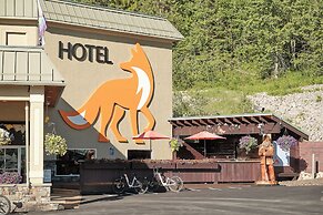 Fernie Fox Hotel