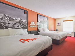 Fernie Fox Hotel