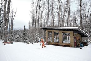 Fernie Fox Hotel