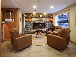 Fernie Fox Hotel