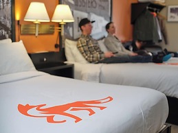 Fernie Fox Hotel