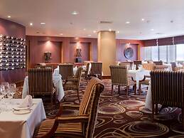 Crown Hotel