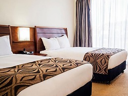 Crown Hotel